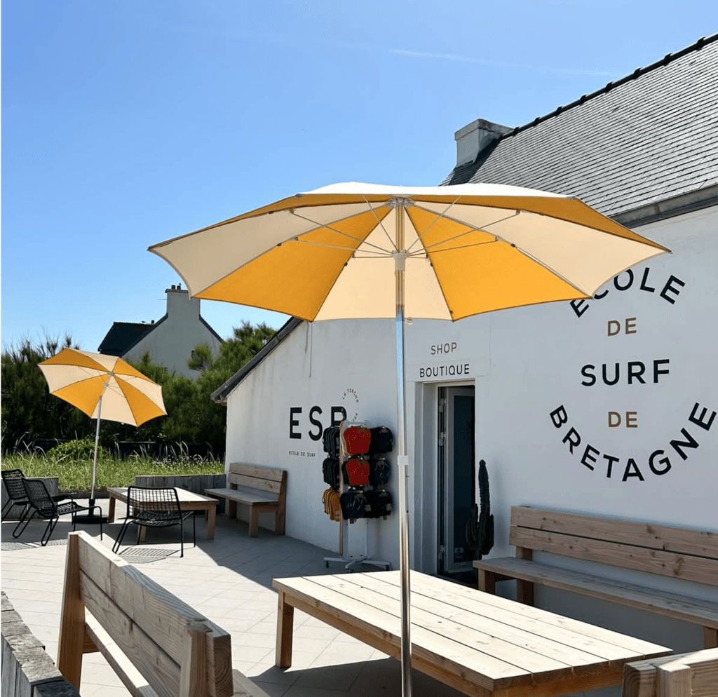 ESB la torche surf location parasol
